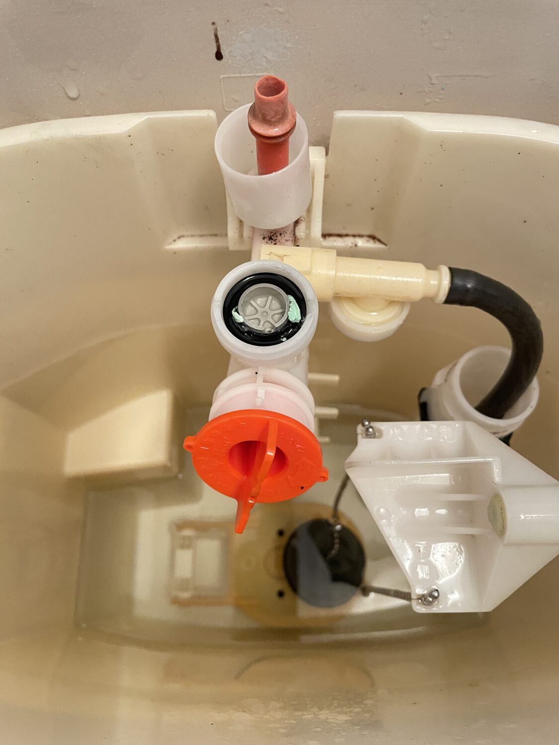 水が溜まらない🚽